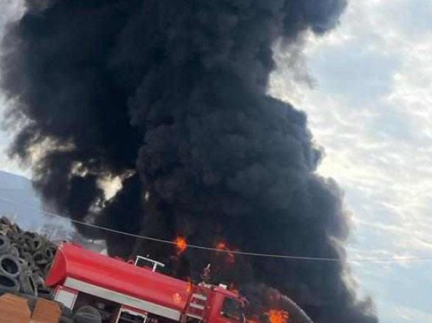 Zjarrfikësit shuan goma të djegura në Zhelin të Tetovës