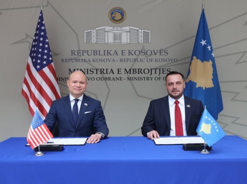 Pentagoni njofton për konsultimet SHBA -Kosovë në fushën e mbrojtjes