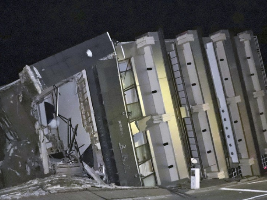 Një viktimë nga tërmeti që goditi Japoninë, autoritetet: Lëkundje të forta edhe ditët në vijim