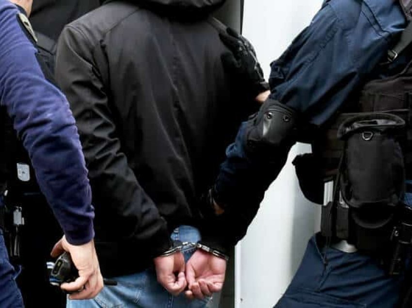 Gjuan me armë në aheng familjar, arrestohet shtetasi gjerman në Podujevë