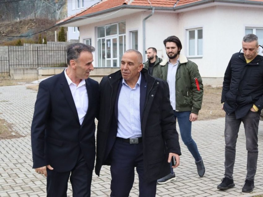 Lulzim Hetemi i shkon për vizitë kryetarit të Zubin Potokut