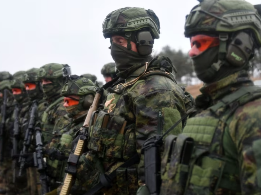 Ushtria serbe propozon rivendosjen e shërbimit ushtarak ndërsa tensionet vazhdojnë të rriten në Ballkan