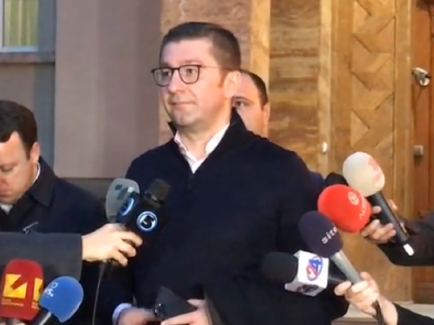 Mickoski kundërshton kandidaturën e Xhaferit për kryeministër teknik