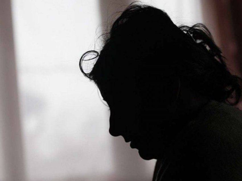 Tronditëse: Një 18-vjeçare me probleme mendore në Ferizaj dyshohet se u dhunua seksualisht 