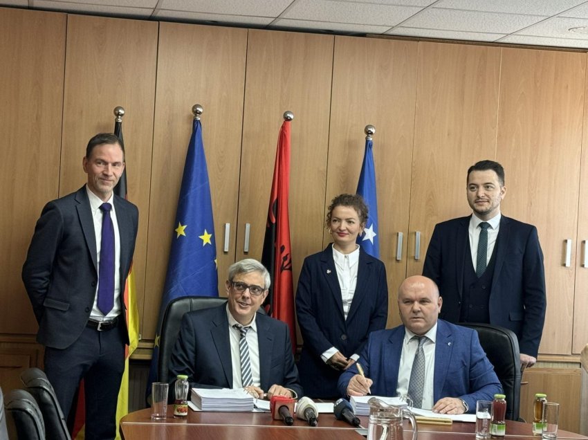 KRU “Prishtina” përfiton grant afër 62 milionë euro, përfitojnë katër komuna për trajtimin e ujërave të zeza e atmosferike