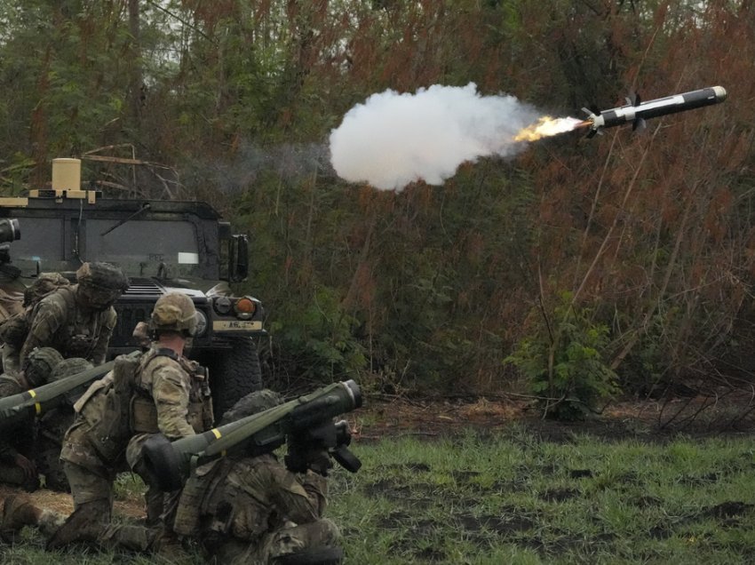 Nga AKR flasin blerjen e raketave anti-tank Javelin/ Vjen një paralajmërim i fuqishëm!