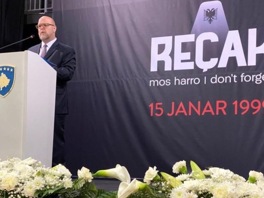Hovenier: Askush të mos harrojë apo mohojë atë që ndodhi në Reçak