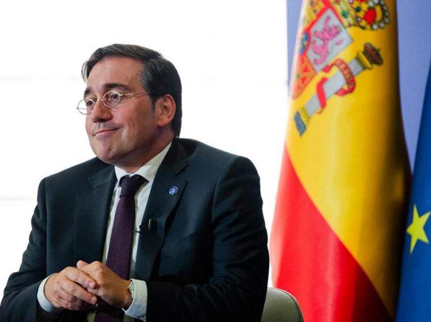 Spanja njohu pasaportën e Kosovës, deklarohet ministri spanjoll Albares: Nuk mund të bëjmë sikur nuk ekziston