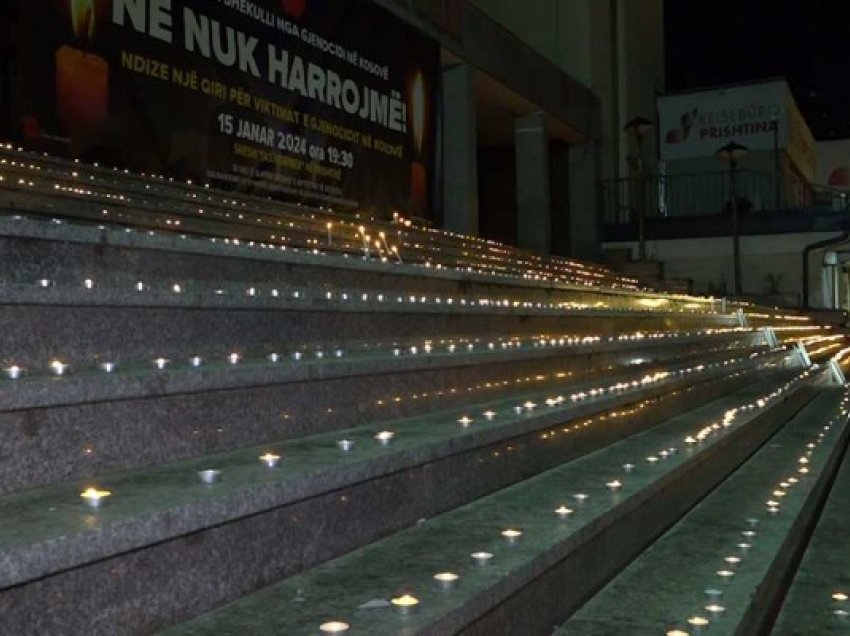 ​Ndizen qirinj për viktimat e gjenocidit në Kosovë