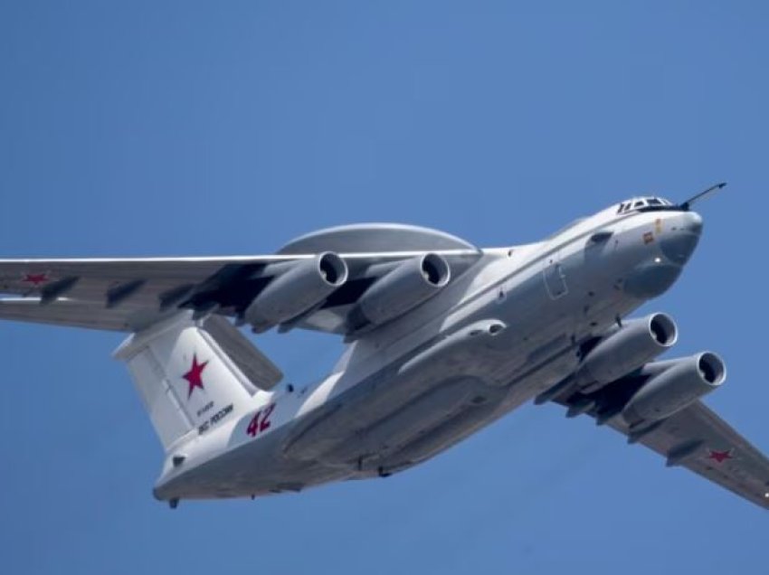 Ukraina thotë se ka rrëzuar dy aeroplanë luftarakë të zbulimit rus