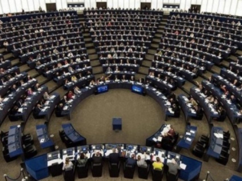 PE debaton për zgjedhjet në Serbi, Von Cramon: Ato janë të manipuluara