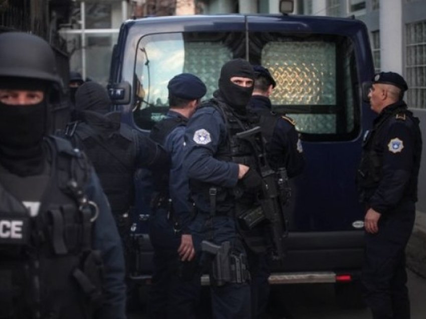 Krimet e Rënda aksion në veri, bastisje në Banjskë – sekuestrohen armë e dokumente