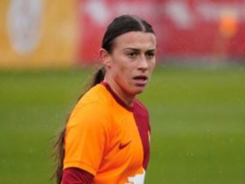 Doçi debuton me fitore me fanellën e Galatasarayt