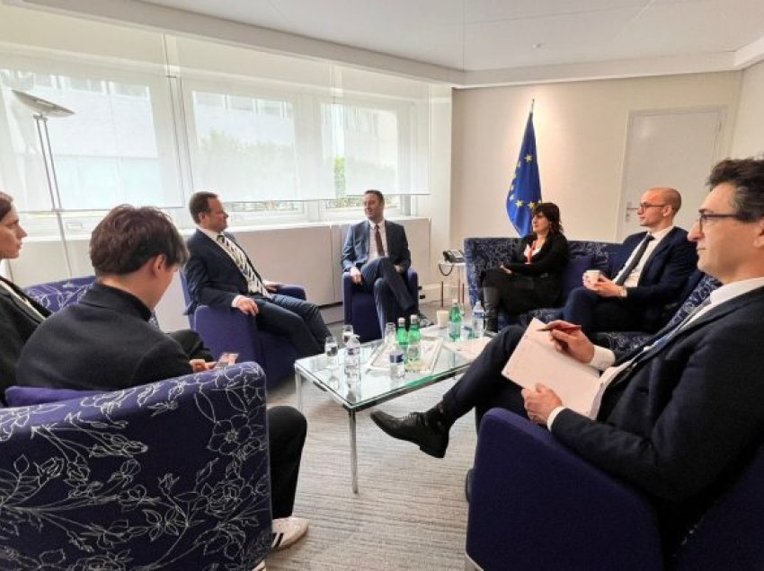 Ahmeti pas vizitës me Konjufcën në Asamblenë e KiE-së: Kosova, një hap më pranë anëtarësimit në Këshillin e Evropës