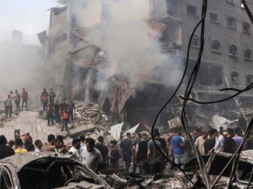 Dhjetëra të vrarë në Gaza nga sulmet ajrore izraelite që goditën një xhami dhe strehimore