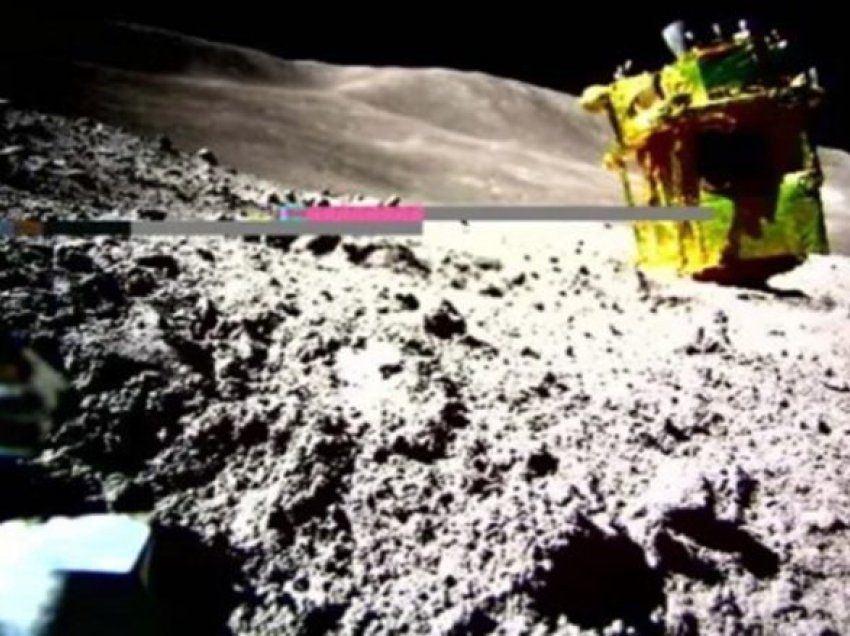 Japonezët dërguan foton e parë nga sipërfaqja e Hënës