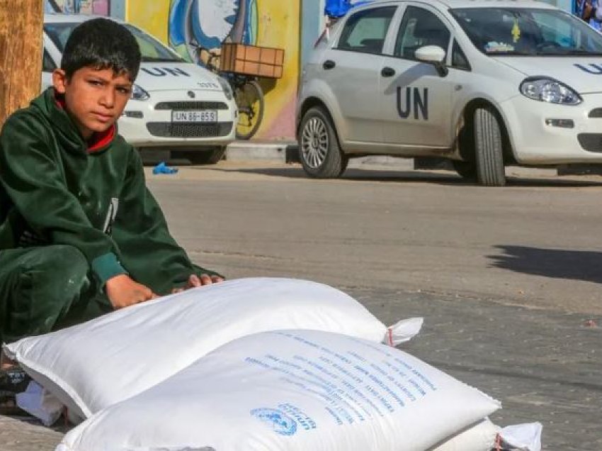 UNRWA goditet nga stuhia diplomatike