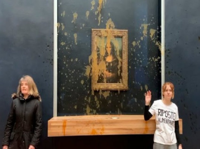 ​Protestuesit hedhin supë në pikturën e Mona Lizës në Paris