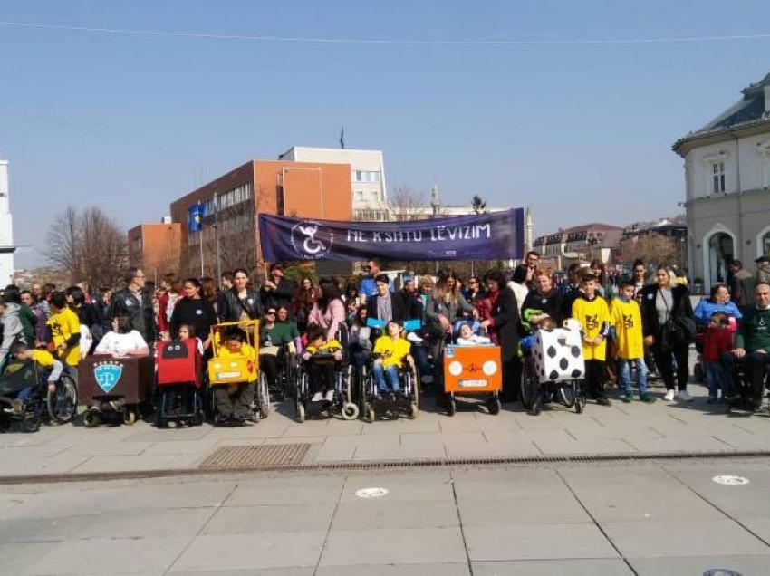 HANDIKOS shënon Ditën ndërkombëtare të përdoruesve të karrocës
