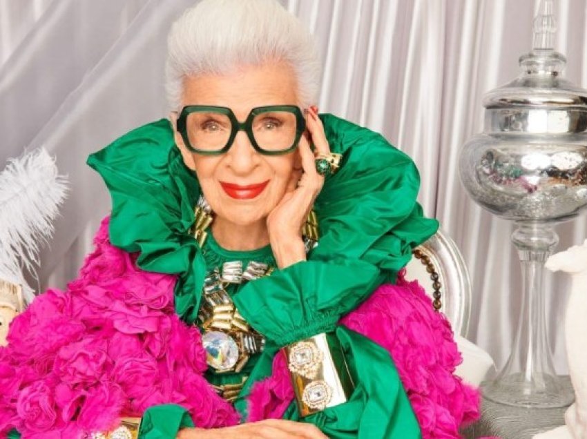 Vdiq në moshën 102-vjeçare ikona amerikane e modës, Iris Apfel