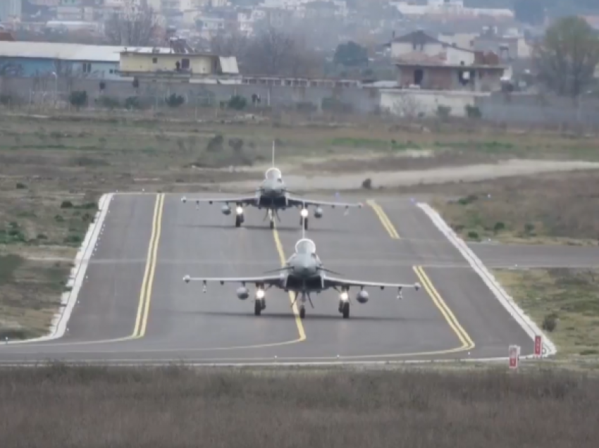 Avionët italianë të NATO-s inaugurojnë Bazën e Kuçovës, shfaqen edhe helikopterët Black Hawk