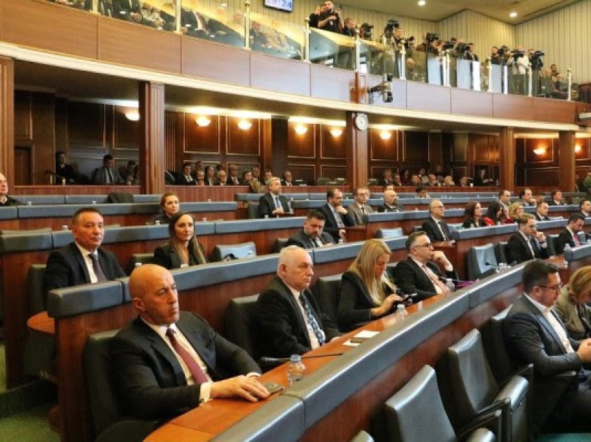 Kuvendi themelon komisionin hetimor në lidhje me punësimet në MPJD