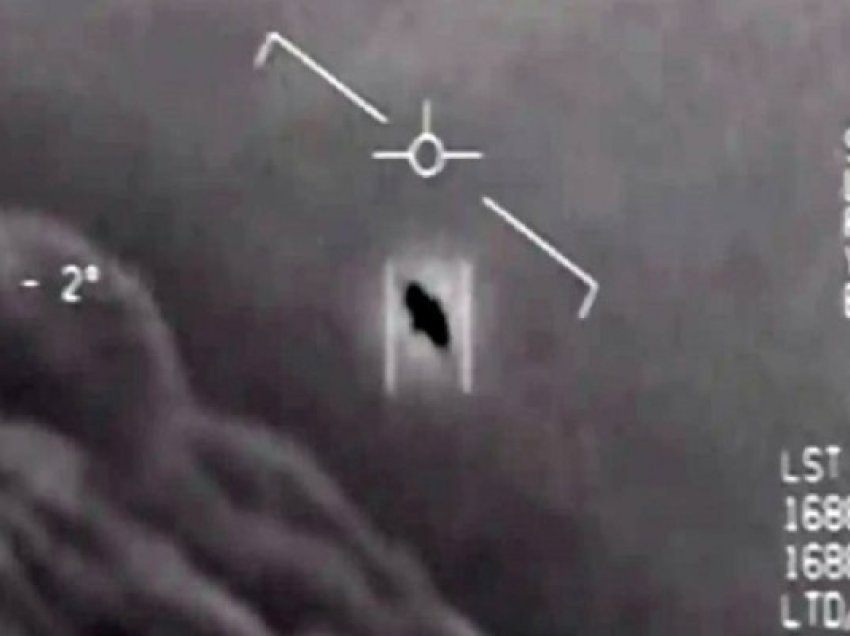 ​Në vitet 1960 shumë njerëz raportuan UFO, Pentagoni njoftoi se për çfarë bëhej fjalë