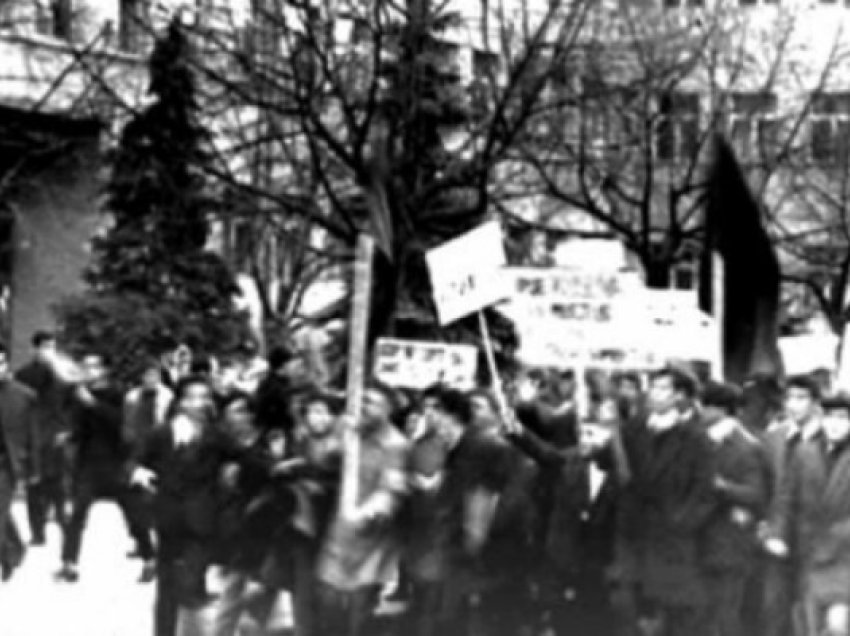 ​Demonstrata studentore e 11 marsit