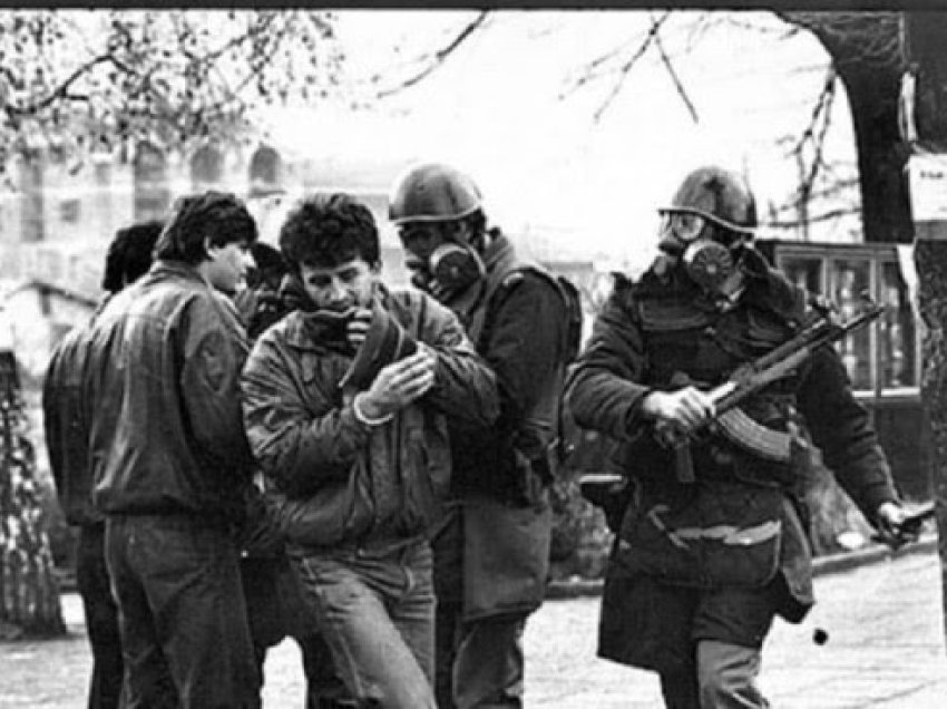​Kurti: Demonstratat e vitit 1981 e nxorrën parullën popullore “Kosova Republikë”
