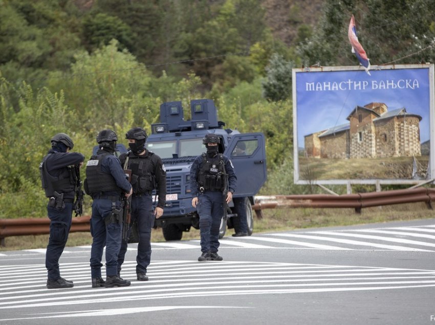 “Ekziston rreziku që në veri të futen grupe të armatosura prej Serbisë”