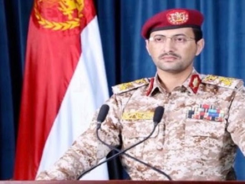 ​Houthi thonë se kanë vënë në shënjestër anijen izraelite dhe destrojerin amerikan në Detin e Kuq