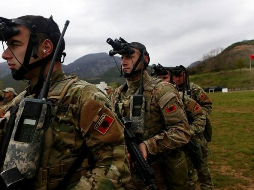 Shqipëria zgjat deri në 2027-ën pjesëmarrjen e trupave ushtarake në KFOR