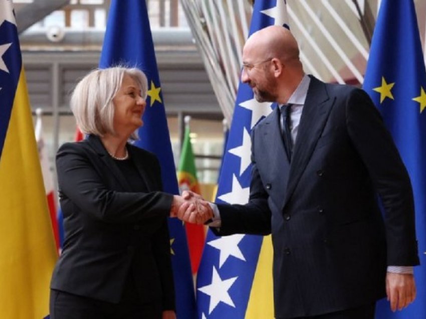 ​Bosnje e Hercegovina hap negociatat për anëtarësim në BE