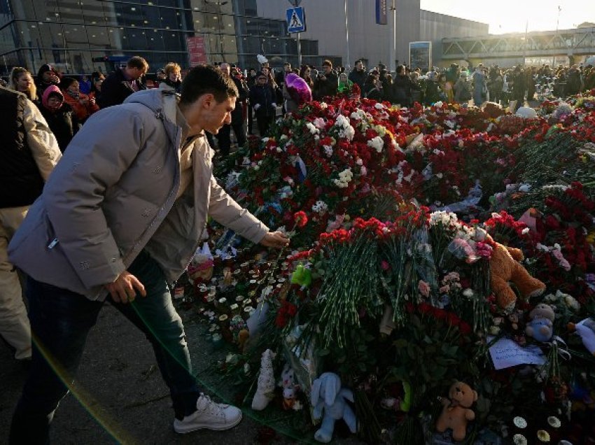 Shkon në 139 numri i të vrarëve nga sulmi në sallën e koncerteve në Moskë