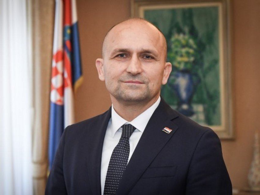 ​Ministri kroat i Mbrojtjes nesër në Kosovë