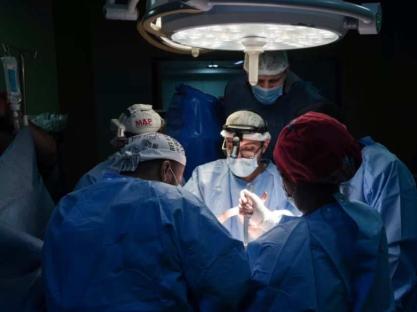 Mjekët që vizituan spitalin e Gazës të alarmuar me gjendjen e fëmijëve palestinezë